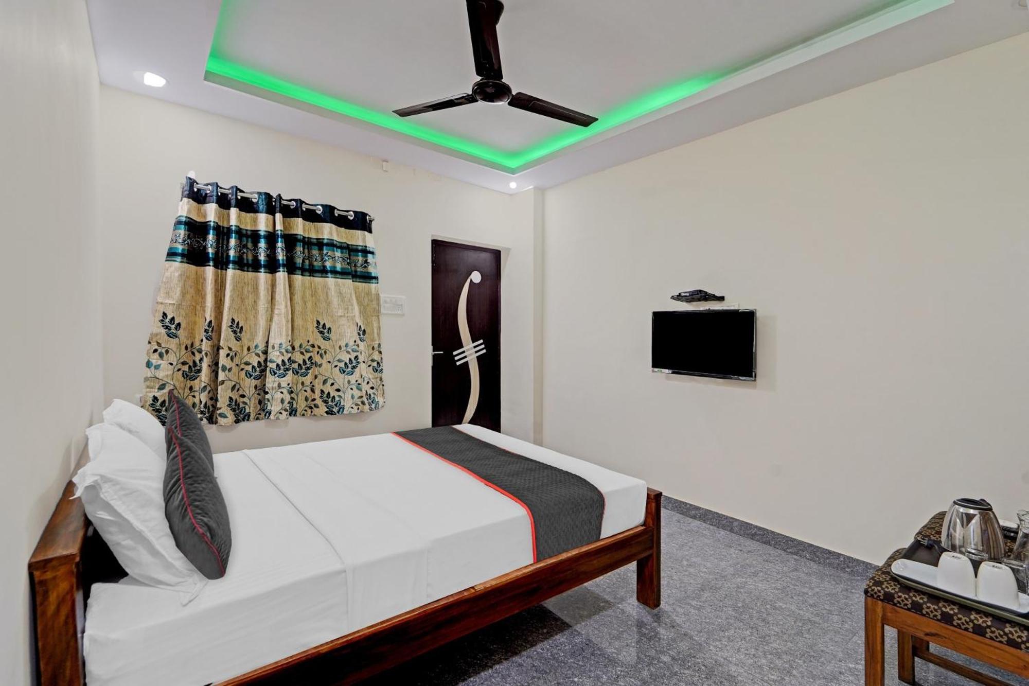 Super Townhouse 1096 Hotel Redfox Nungambakkam Near Apollo & Shankar Nethralaya Hospital Chennai Exterior foto